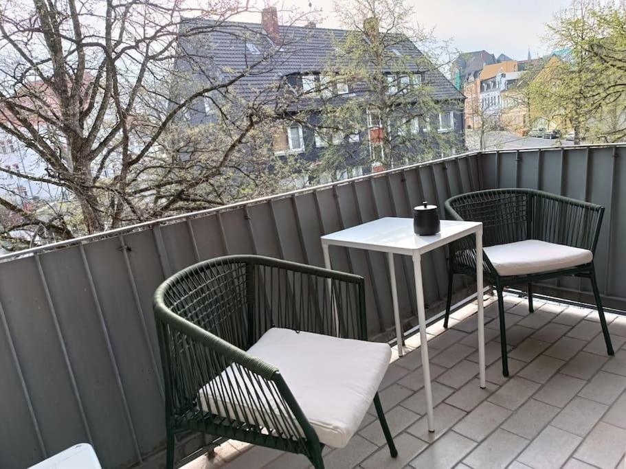 Comfortable Apartment With Balcony Bochum Buitenkant foto